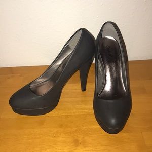 Gentle Work Black High Heels